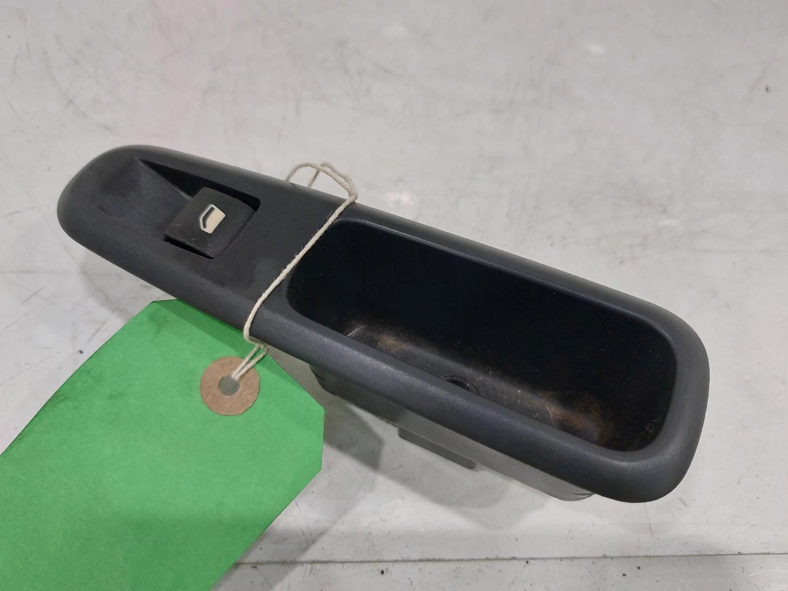 Peugeot 3008 Mk1 Rear Left Window Switches 