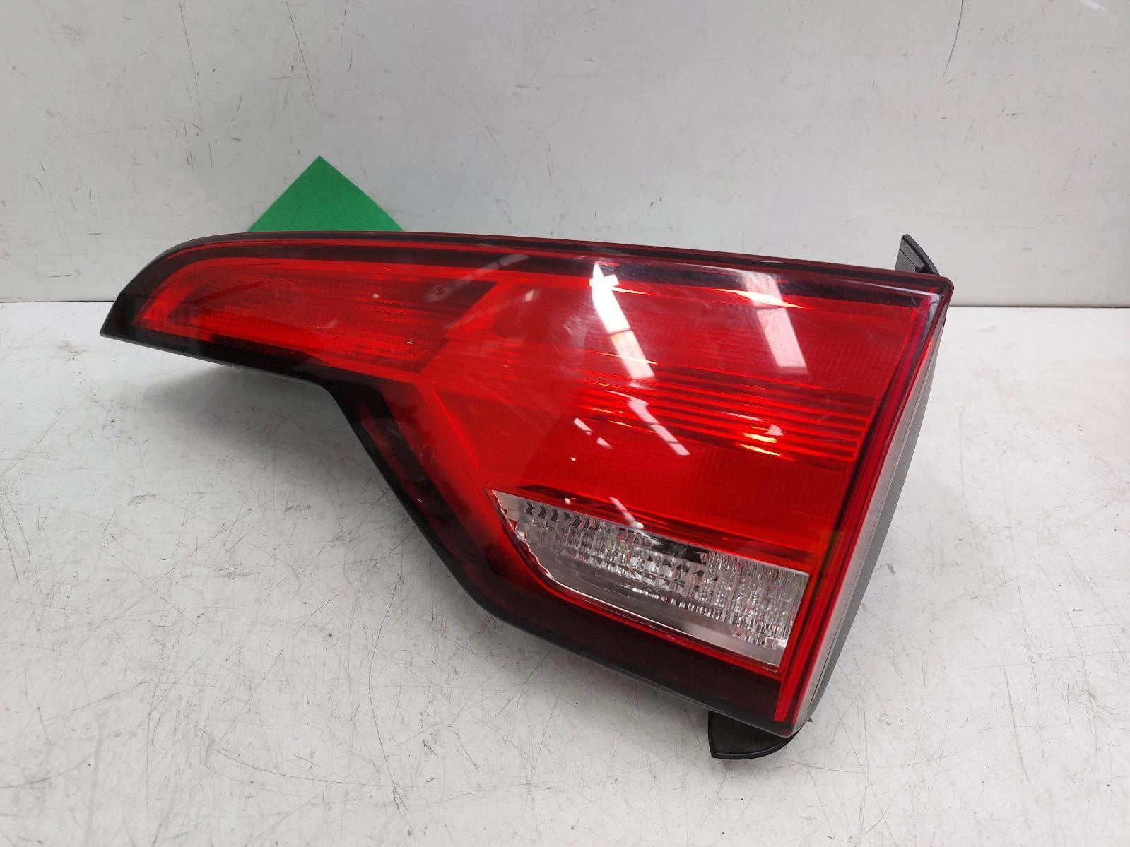 Audi A4 Mk5 O/S Drivers Right Rear Bulb Taillight Tail Light 