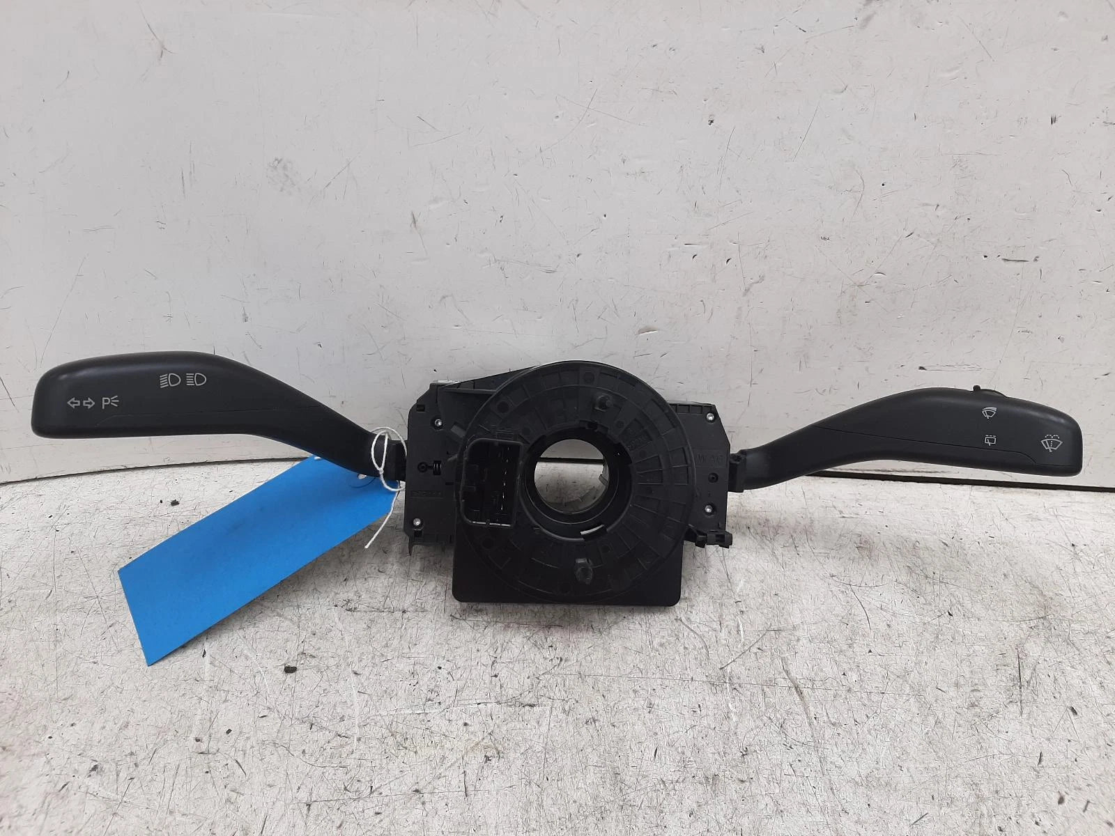 Volkswagen Polo Mk4 (9N3) COMBINATION SWITCH Indicator Lights Wiper Stalks 