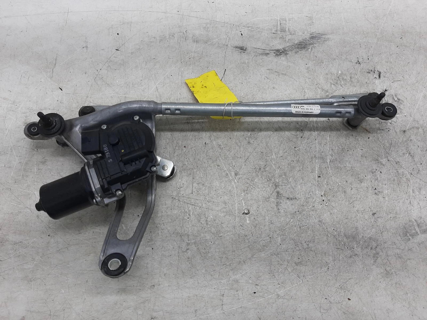 Audi A5 Front Wiper Motor With Linkage 8W6955023C 