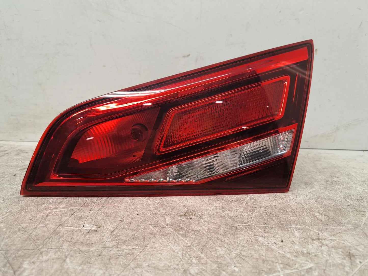 Audi A3 Drivers Right Rear Inner Taillight Tail Light 