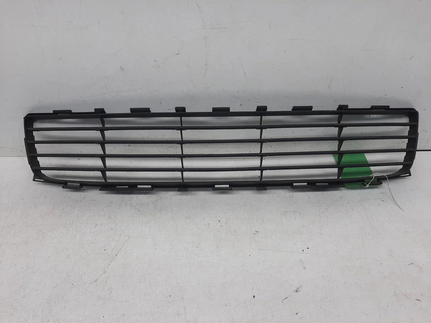 Toyota Auris Mk1 (E150) Lower Bumper Halogen Grille Grill 