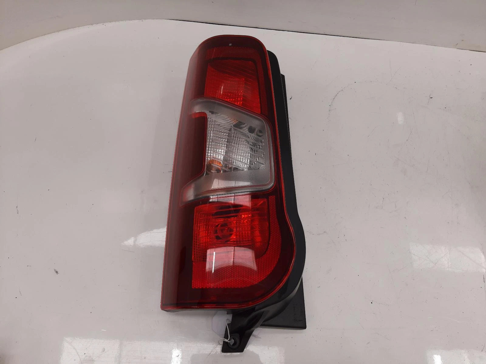 Citroen Berlingo Mk3 NS Passengers Left Rear Bulb Type Taillight Tail Light 
