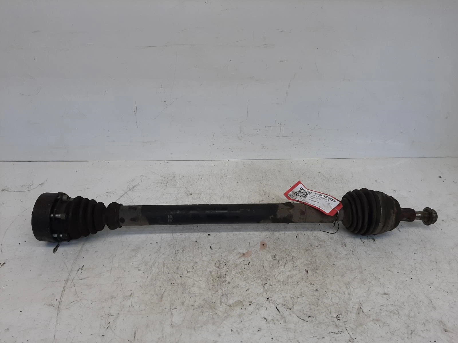 Volkswagen Golf 1.9L Diesel Passengers Left Front Driveshaft with ABS 