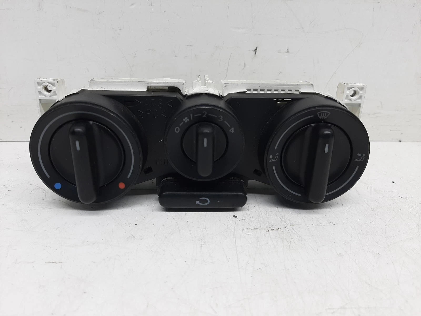 Volkswagen Beetle Heater Control Switch 