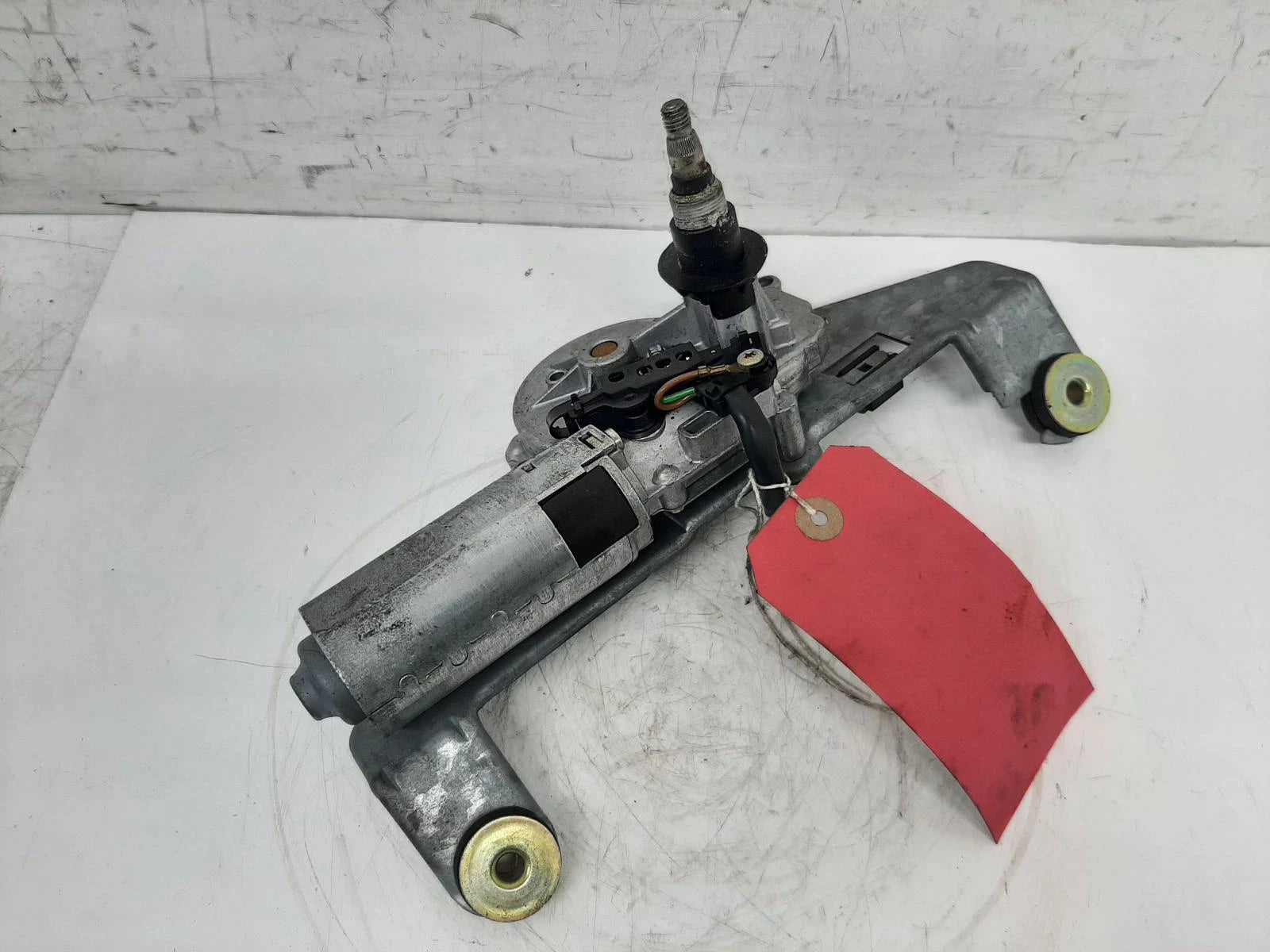 Volvo Mk1 VOLVO V40 Bosch Rear Wiper Motor 0390201529 