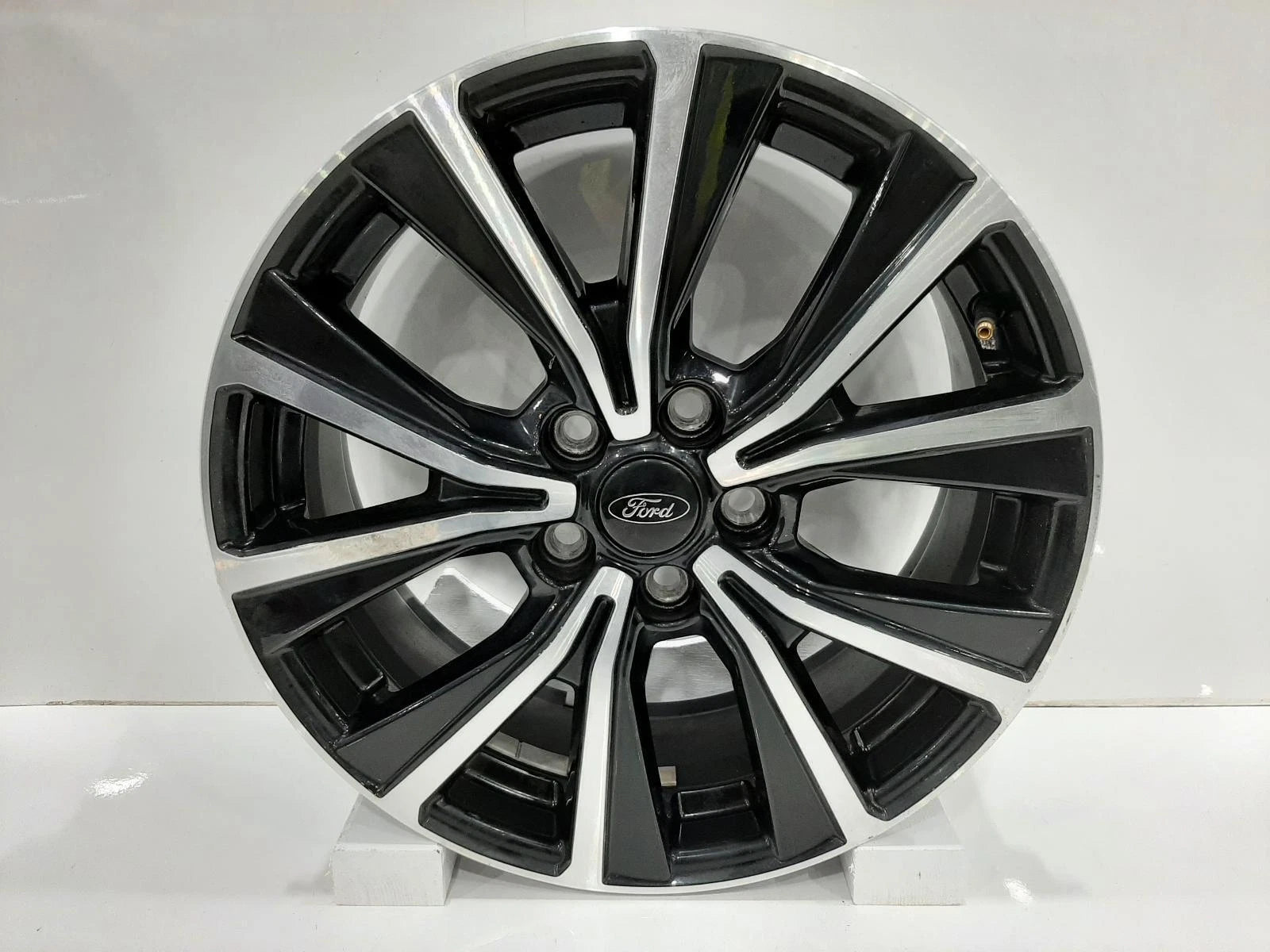 Ford Puma Mk2 Alloy Wheel 7J x 17 Inch 5 V Spoke ET47.5 L1TC-1007-KA 