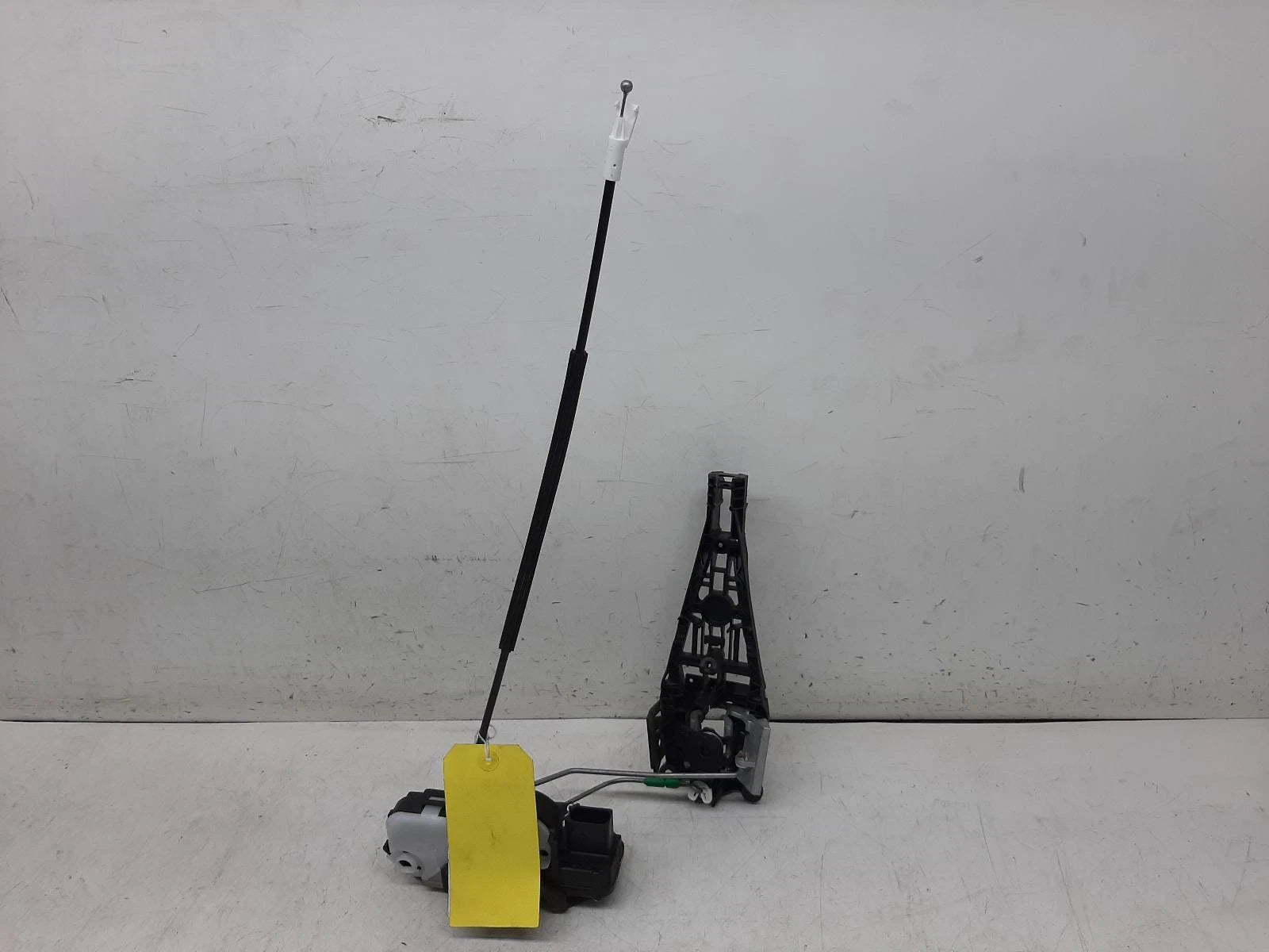 Opel Astra Mk6 (J) O/S Drivers Right Front Door Lock Assembly 