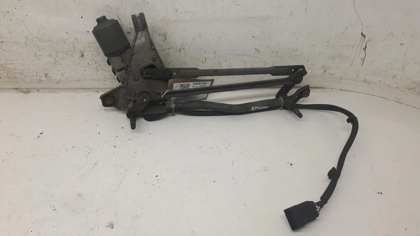 Peugeot 207 Front Wiper Motor With Linkage 
