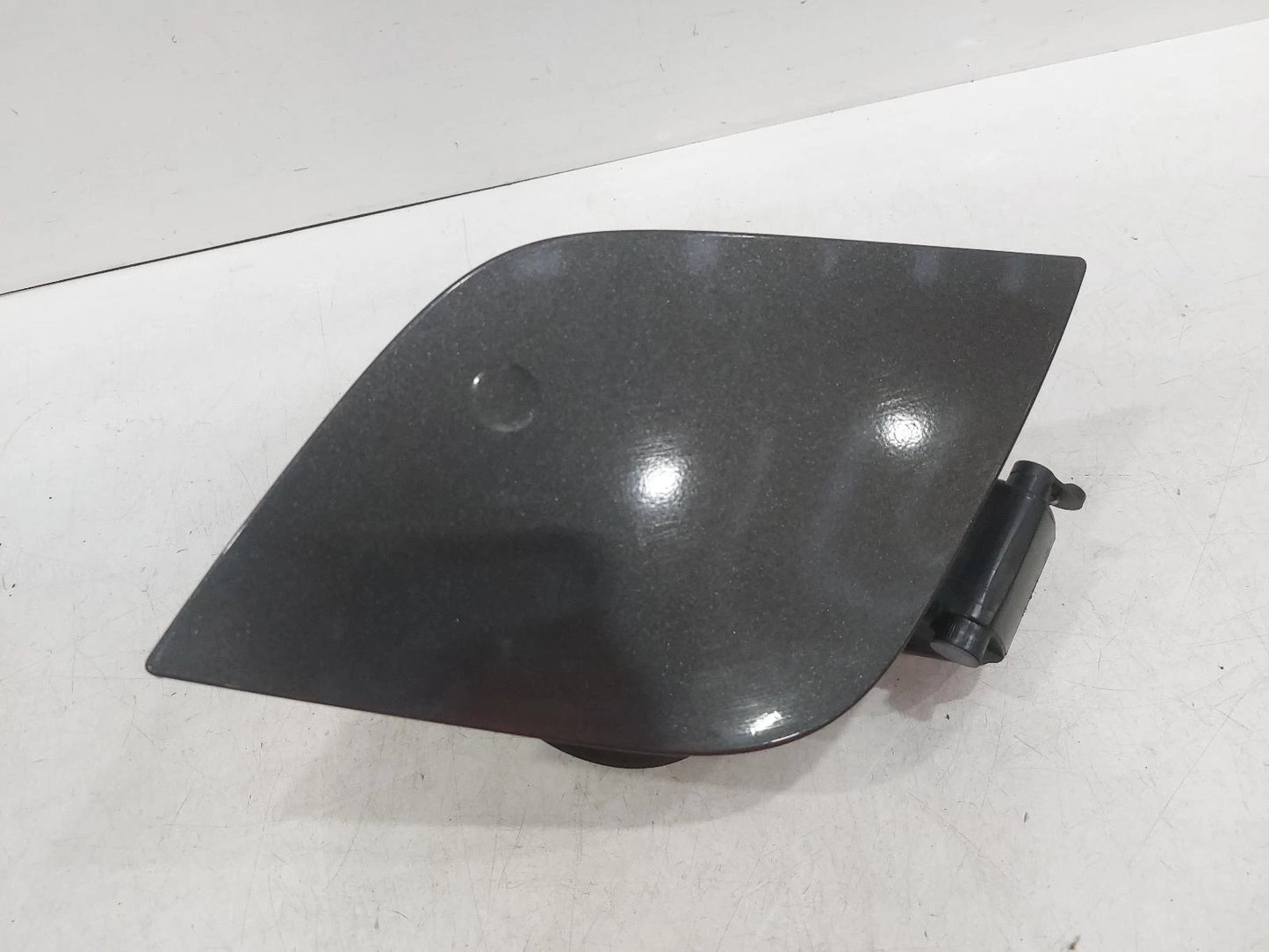 Ford Focus 999 Petrol Grey Fuel Filler Flap 