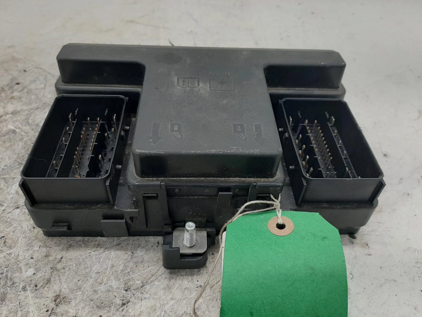 Ranger FORD RANGER T6 Pickup Engine Bay Fuse Box 