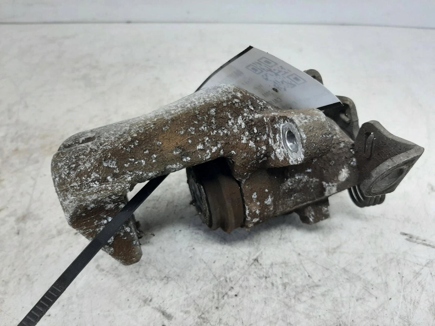 Peugeot 2008 Mk1 N/S Left Rear Brake CALIPER 