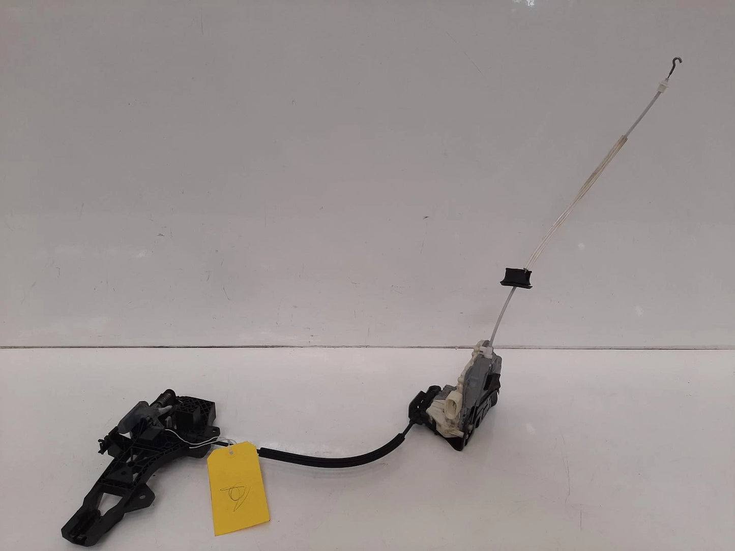 Audi Q7 Mk1 (4L) O/S Right Front Door Lock Assembly CZ 8J2837016A 