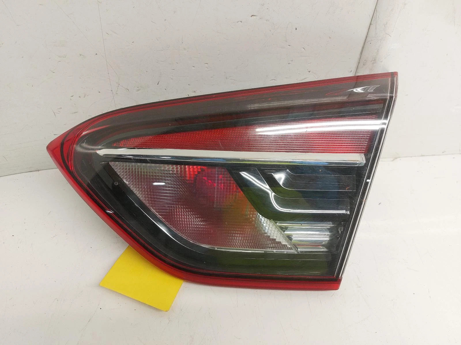 Opel Crossland X Mk1 (A) O/S Drivers Right Rear Taillight Tail Light 