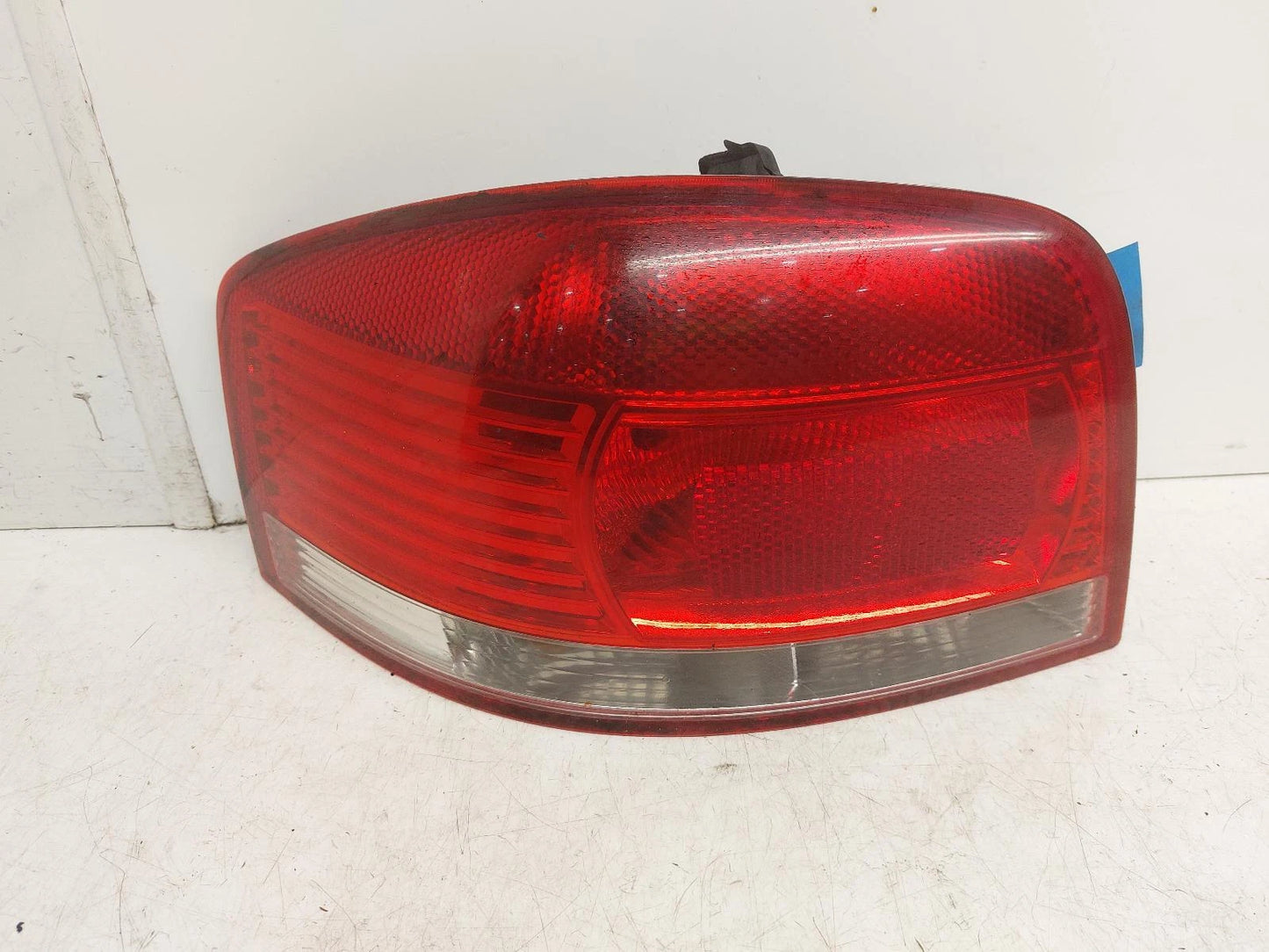 Audi A3 Mk2 (8P) N/S Passengers Left Rear Taillight Tail Light 