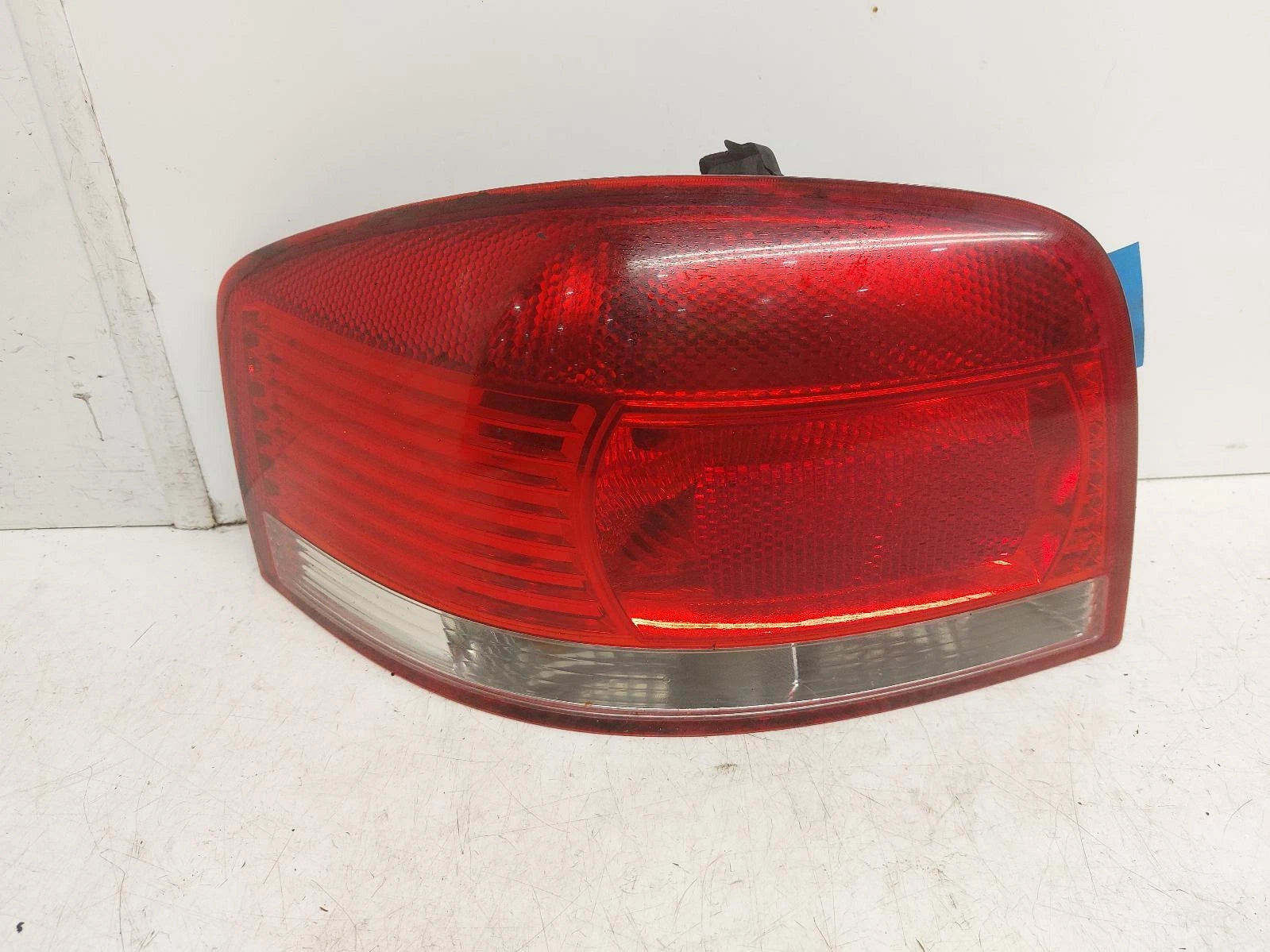 Audi A3 Mk2 (8P) N/S Passengers Left Rear Taillight Tail Light 