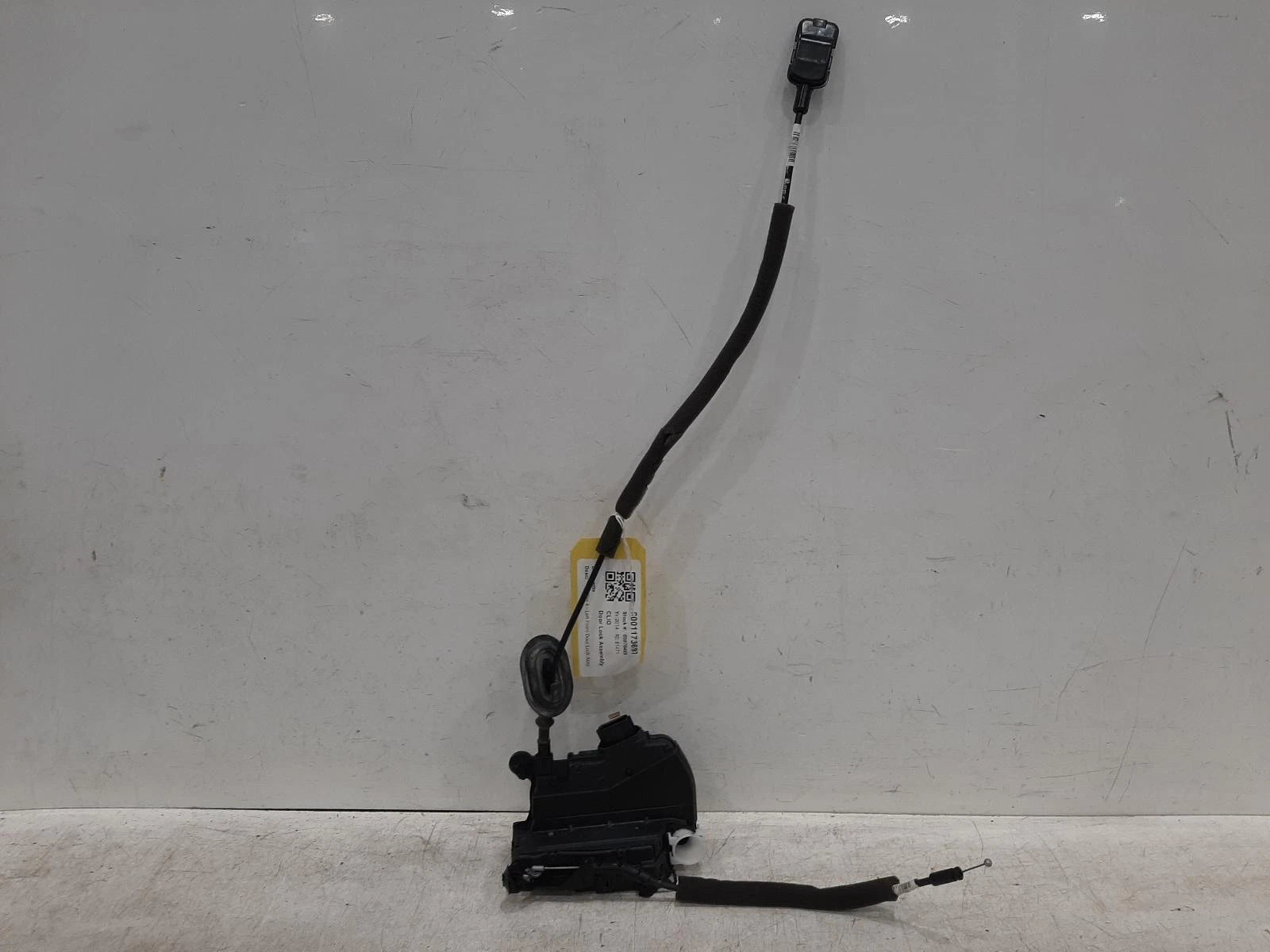 Renault Clio Left Front Door Lock Assembly 