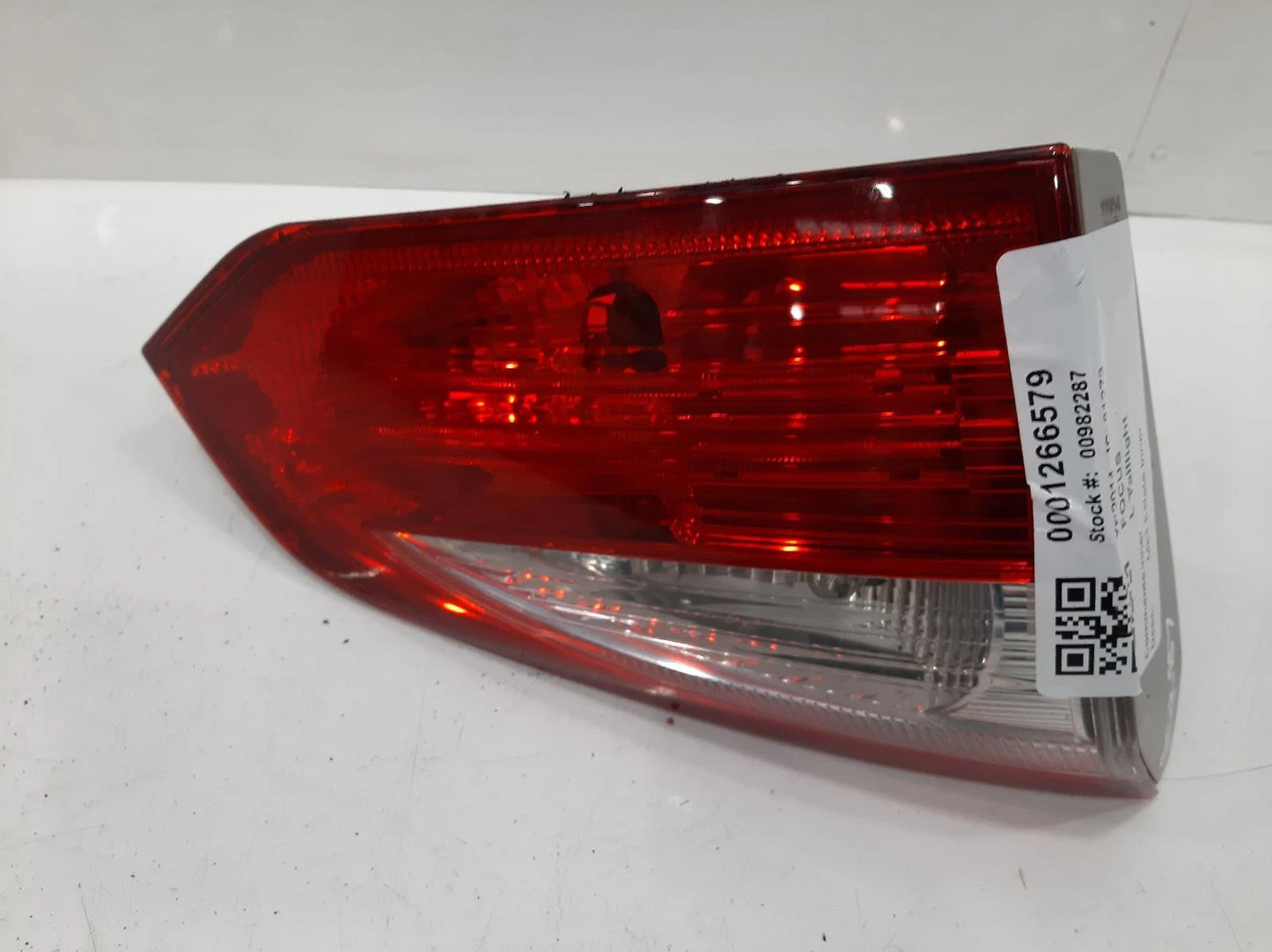 Ford Focus Mk3 Inner N/S Passengers Left Rear Taillight Tail Light 
