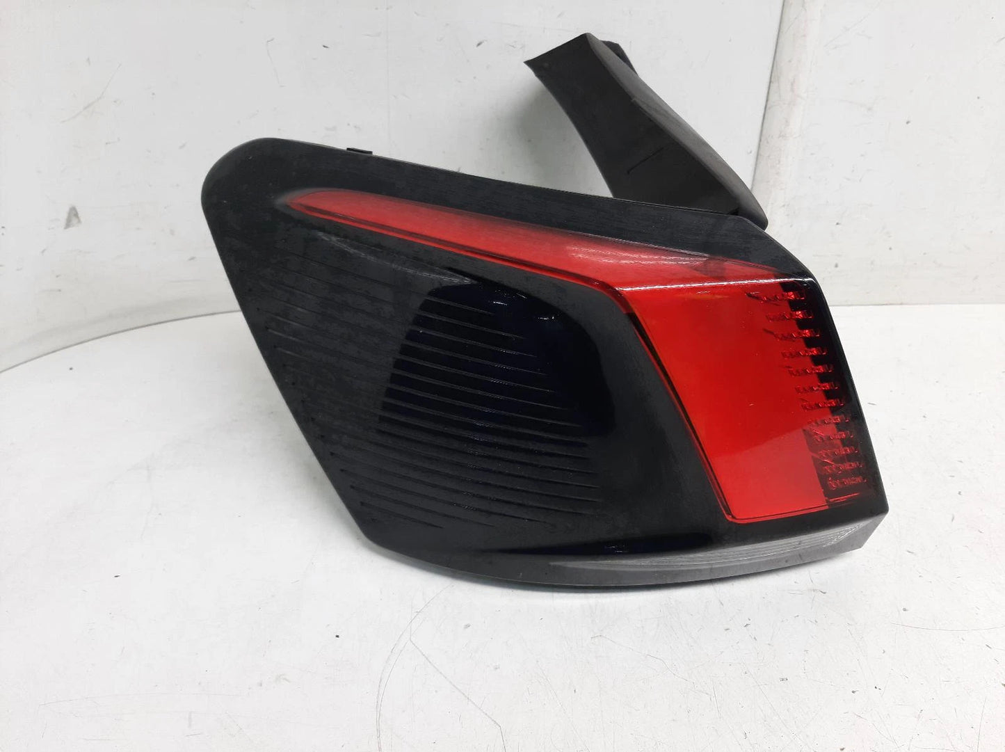 Peugeot 3008 Mk2 N/S Passengers Left Rear Outer Taillight Tail Light 
