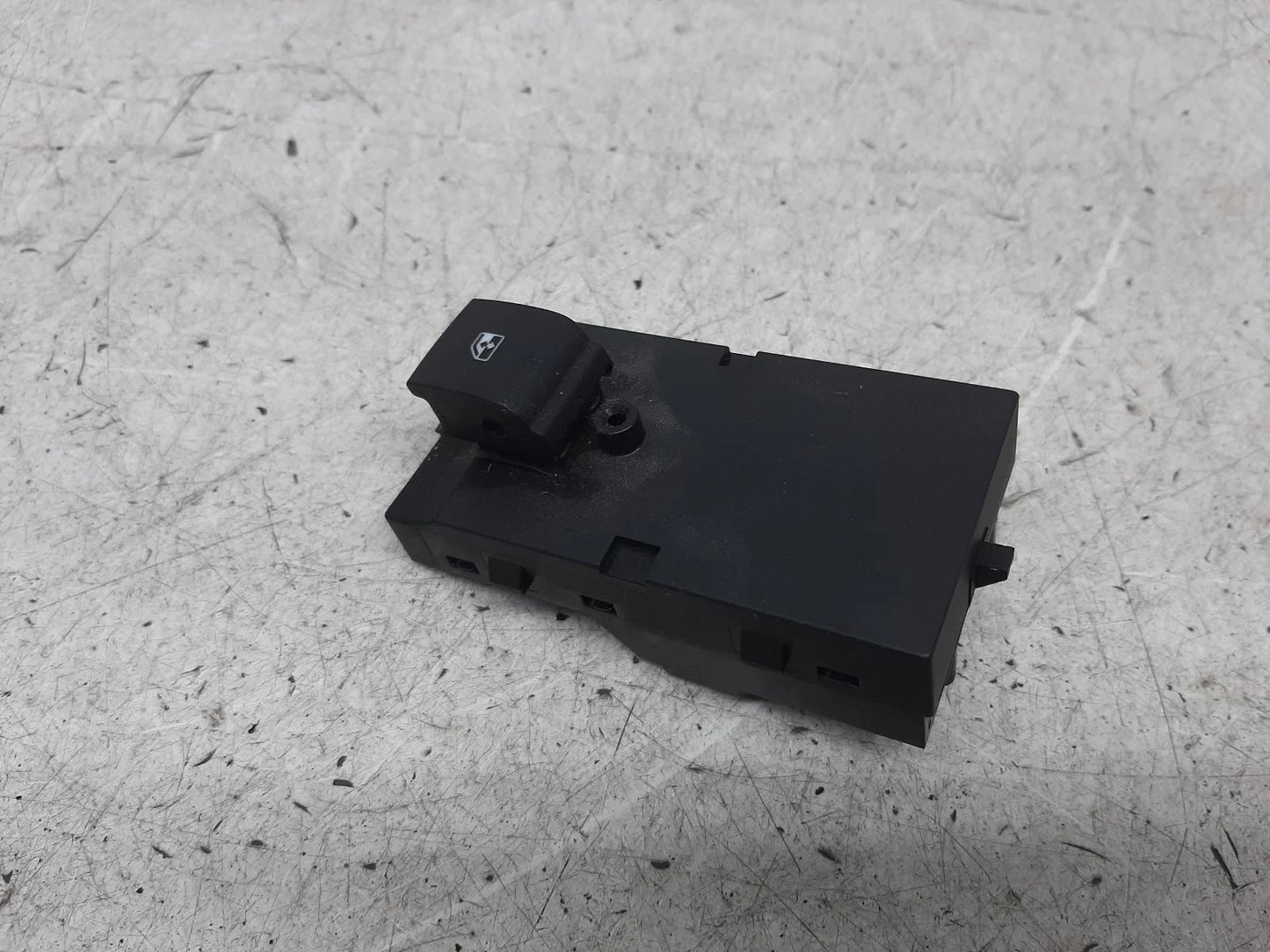 Opel Mokka Mk1 Left Front Window Switch 