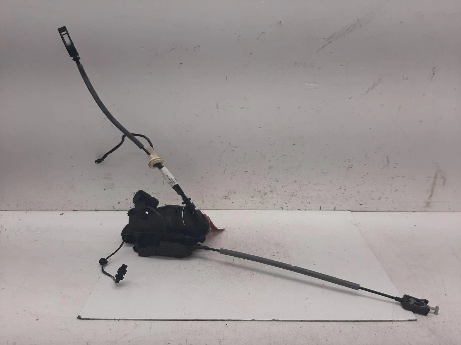 Volkswagen VOLKSWAGEN GOLF R O/S Offside Right Drivers Door Lock Assembly 