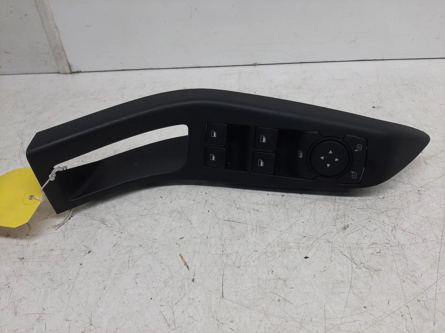 Ford Fiesta Mk8 O/S Right Front Drivers Master Window Switches 