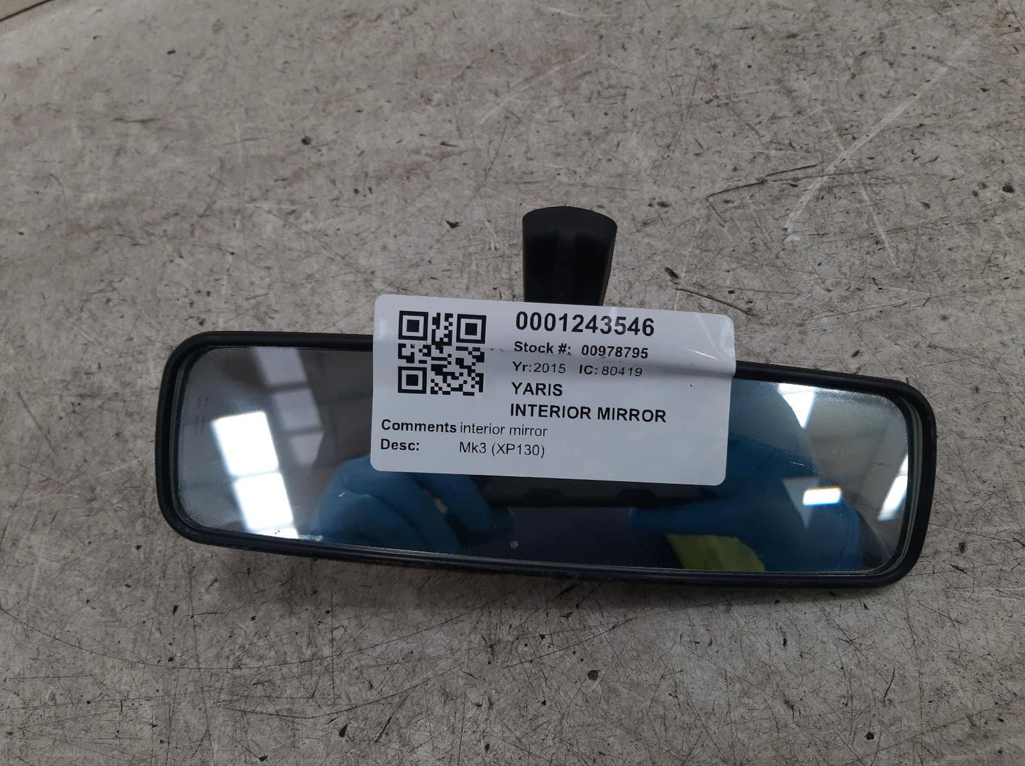 Toyota Yaris Mk3 (XP130) INTERIOR MIRROR 