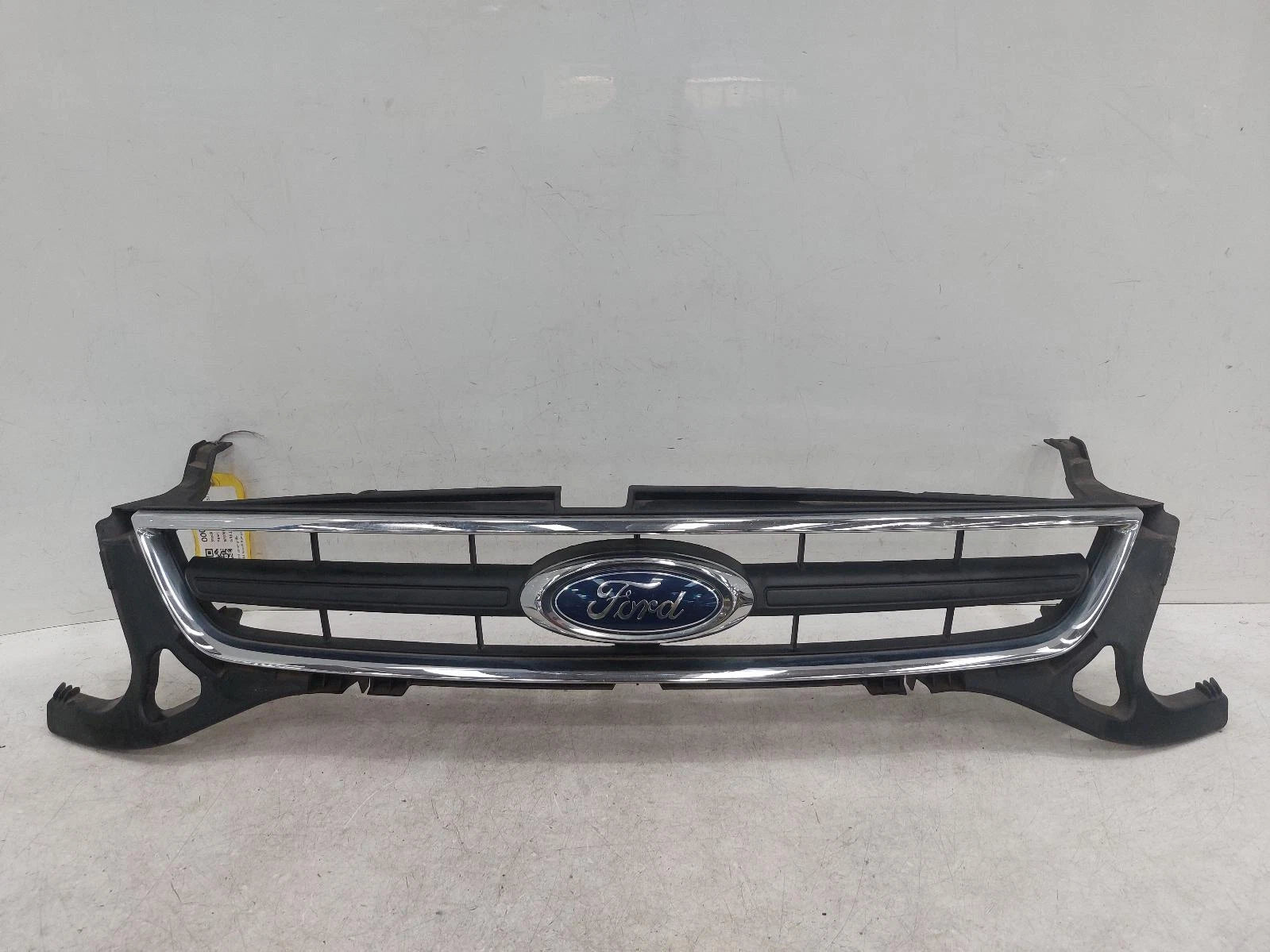Ford Mondeo Mk4 Facelift Front Upper Bumper Grille Grill 