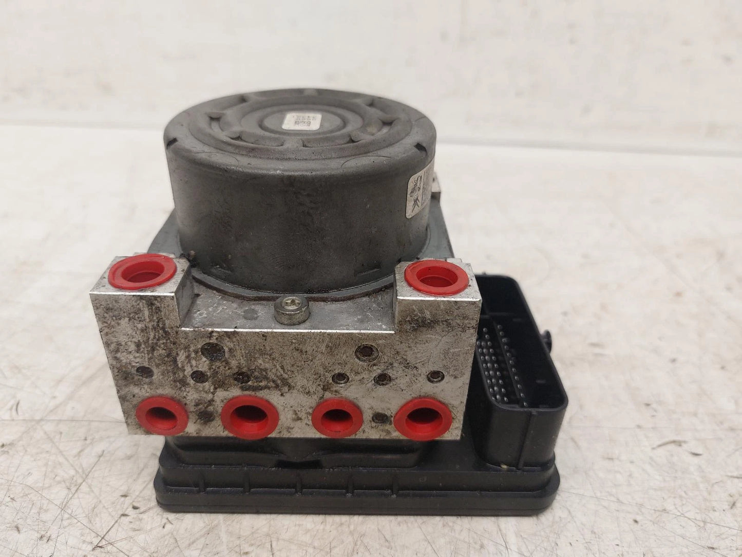 Peugeot 208 Mk1 ABS Pump/Modulator 