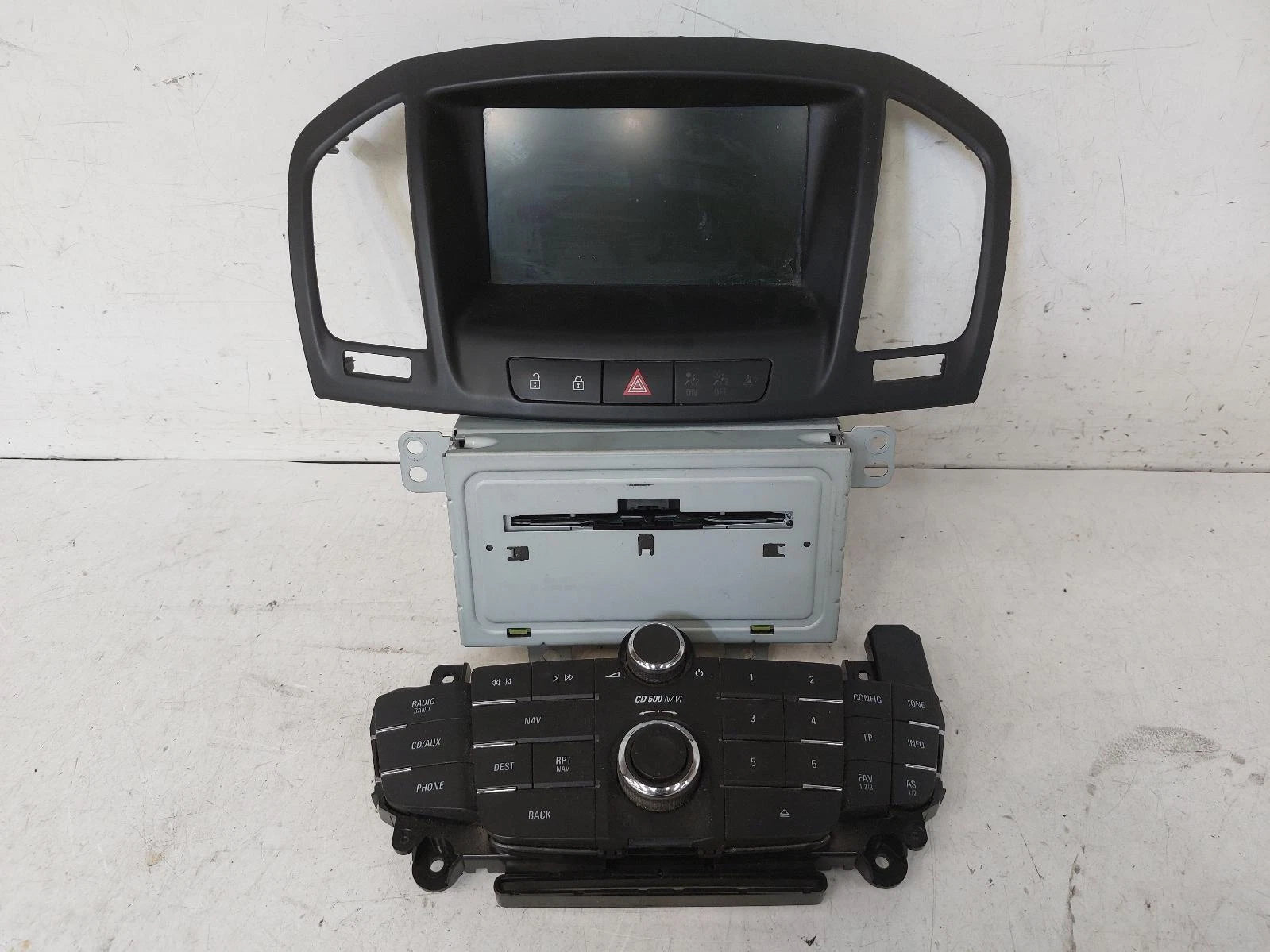 Opel Insignia Mk1 OEM Radio/CD/Stereo Head Unit No Code Available 