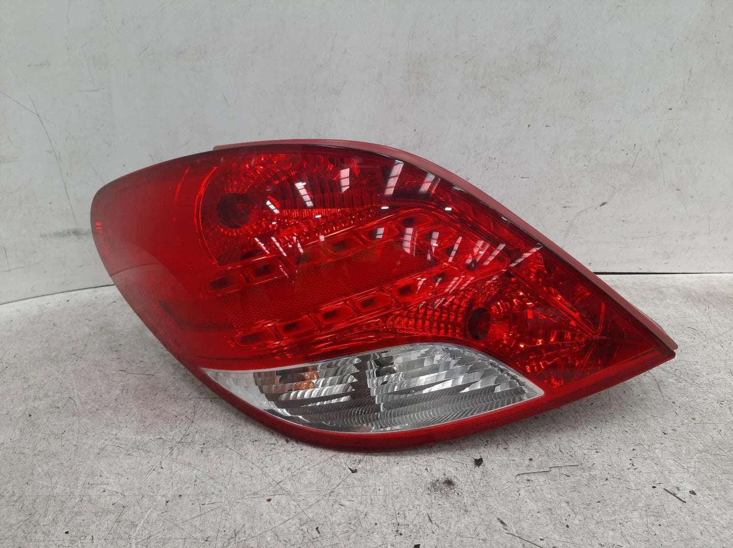 Peugeot 207 Mk1 N/S Passengers Left Rear Taillight Tail Light 