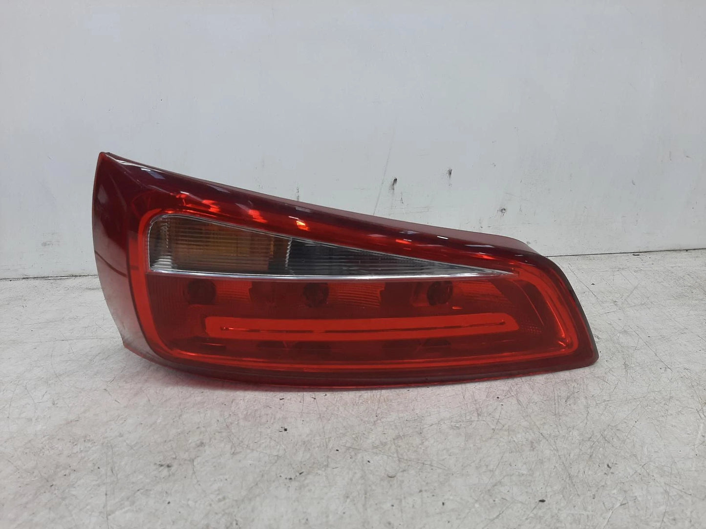 Audi A1 Mk1 (8X) O/S Drivers Right Rear Outer Taillight Tail Light 