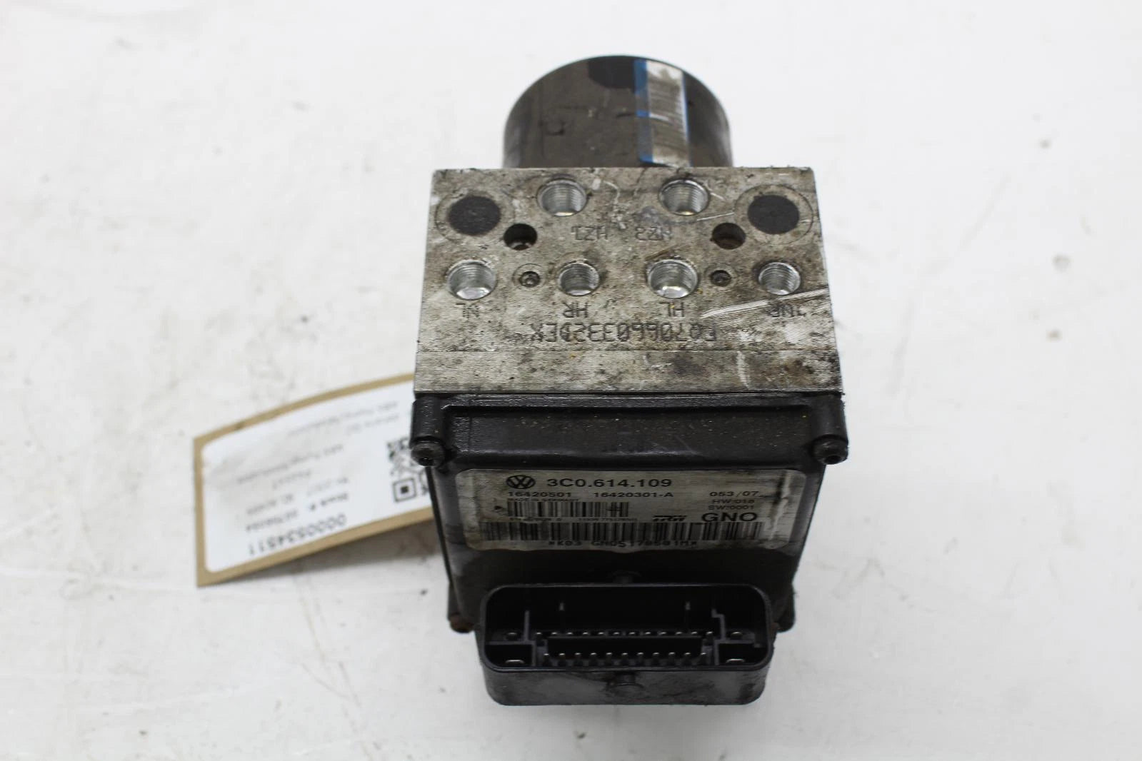 Volkswagen Passat 1896Cc Diesel Abs Pump/Modulator 