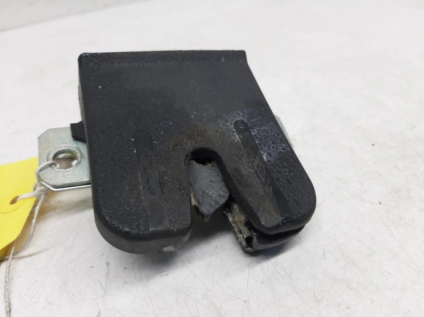 Volkswagen Polo Tailgate Lock Assembly 