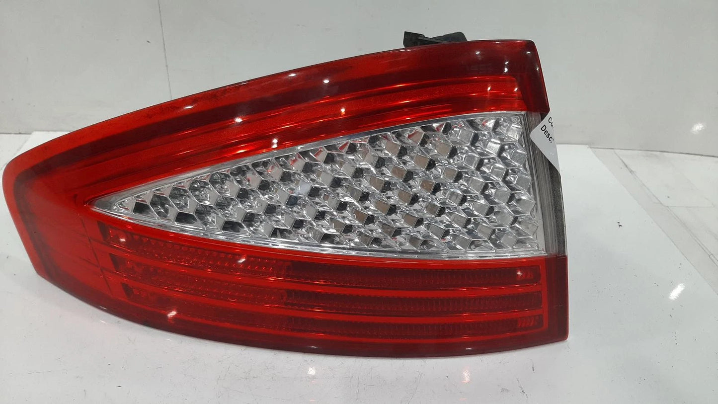 Ford Mondeo Mk4 N/S Passengers Left Rear Taillight Tail Light 