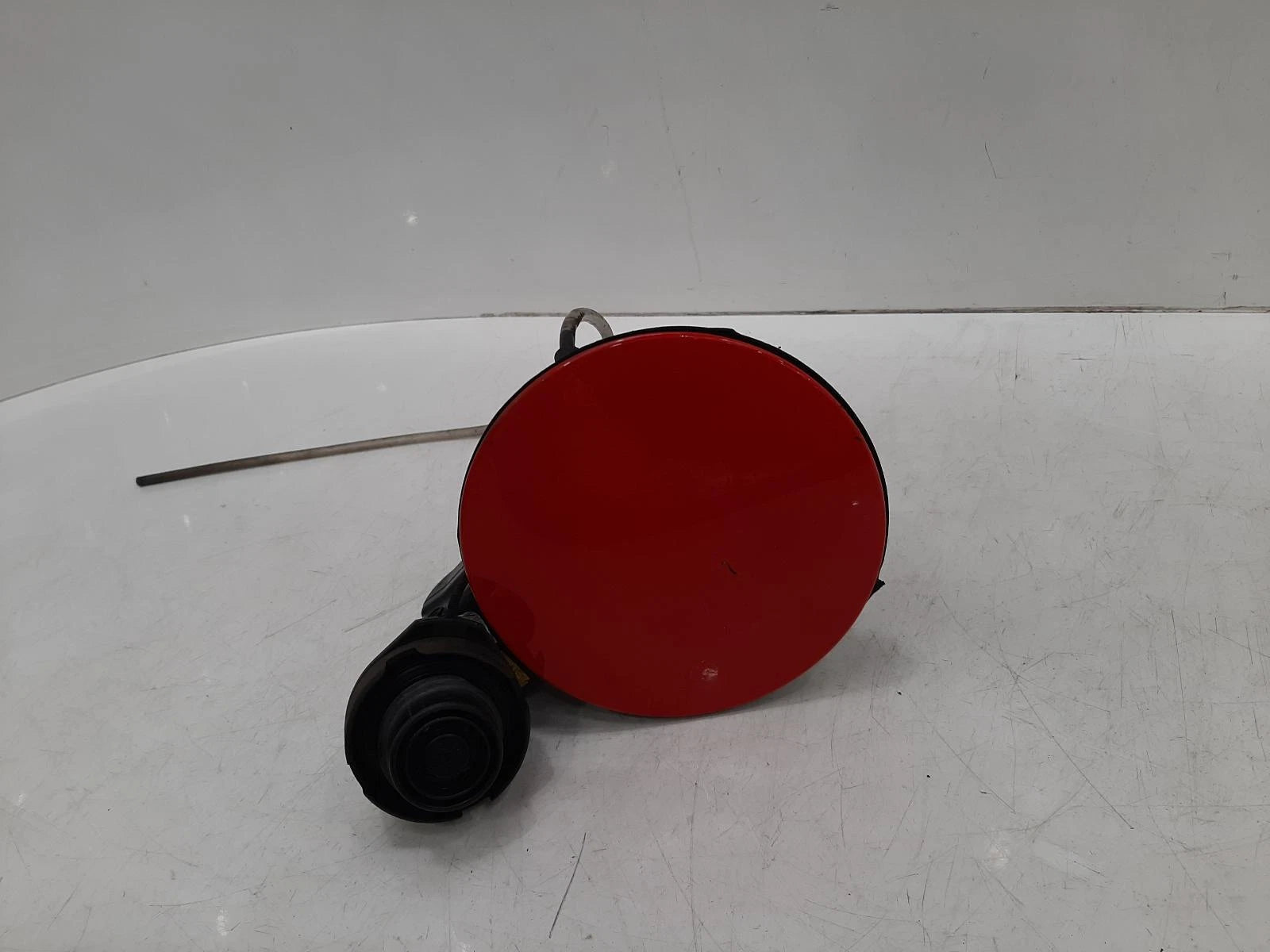 Volkswagen Polo Mk5 (6R) Red Fuel Filler Flap 