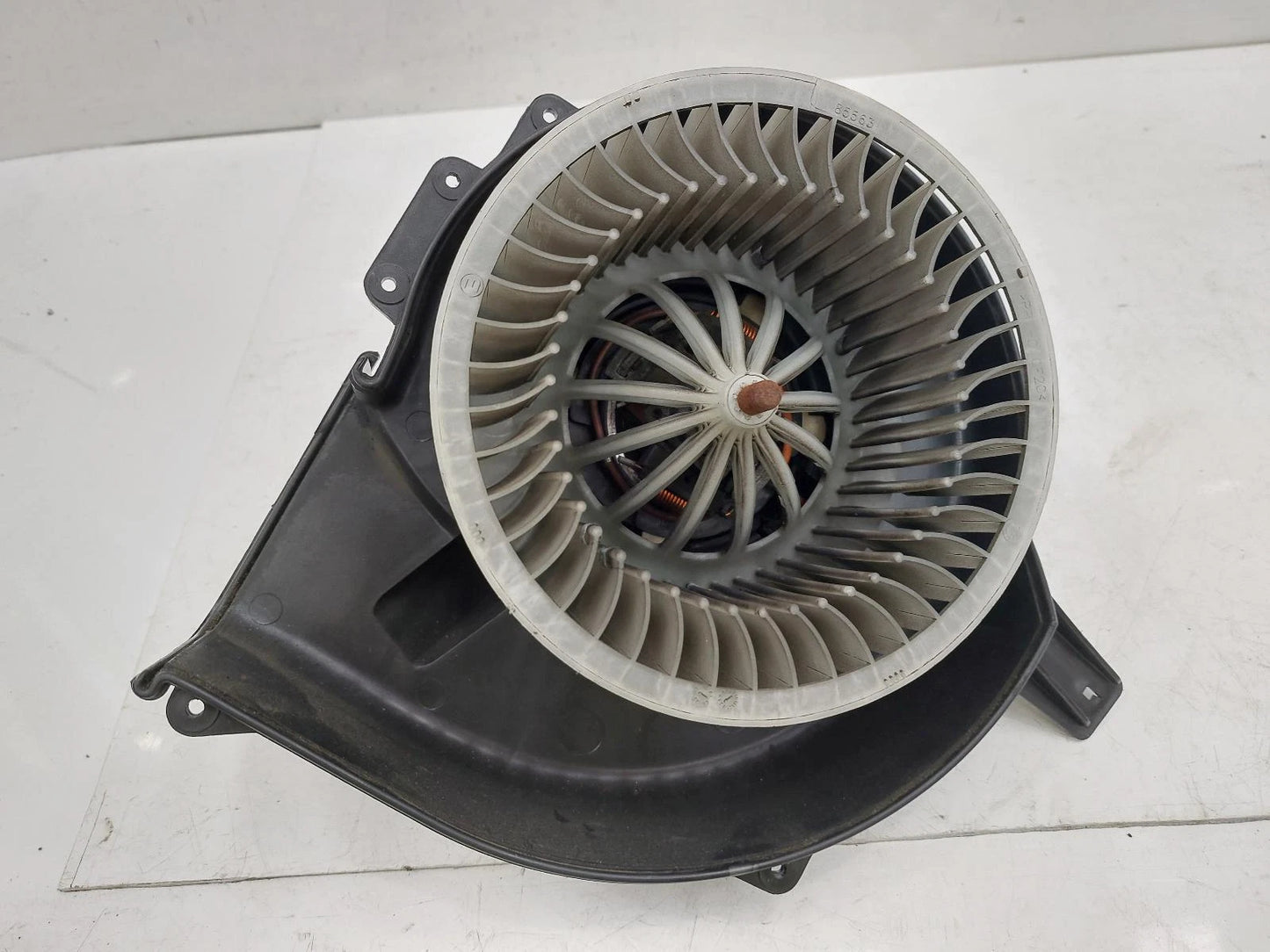 Volkswagen Polo 1.8L Petrol Heater Blower Fan Assembly 