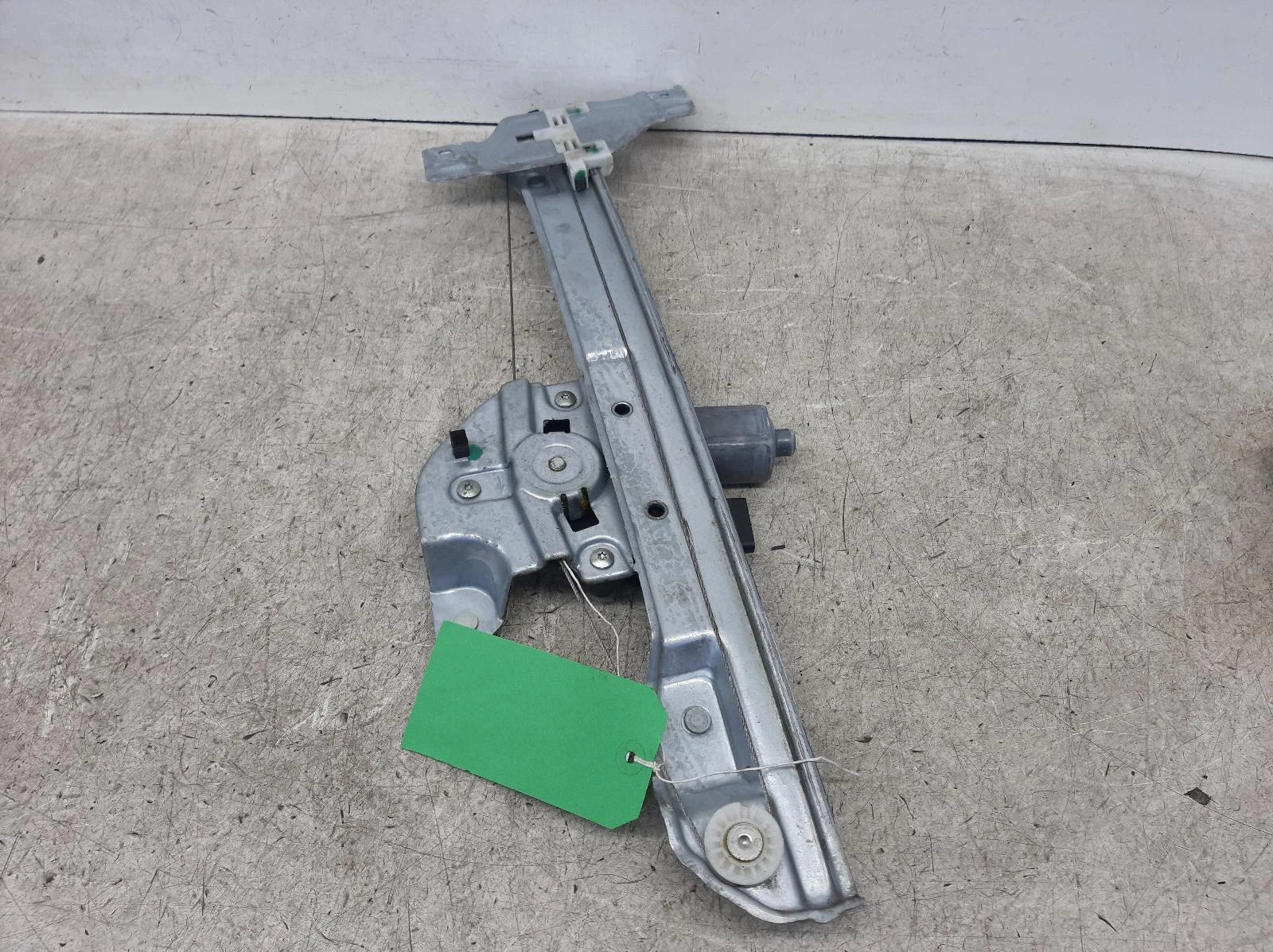 Peugeot 2008 Window Regulator Front Passengers Side 