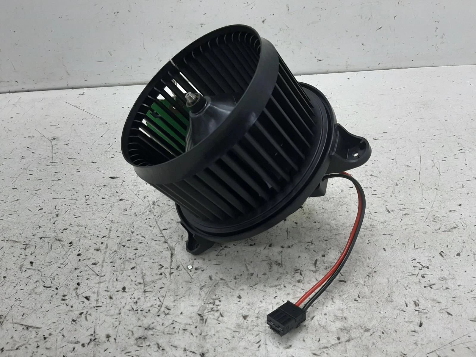Volvo Xc40 1969Cc Diesel Heater Blower Fan Assembly 