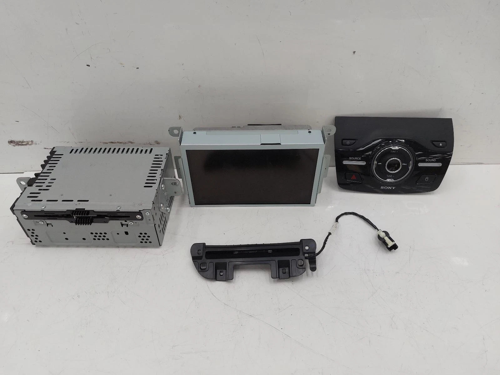 Ford Kuga Mk2 OE SAT. NAV. UNIT Satellite Navigation Head Unit 