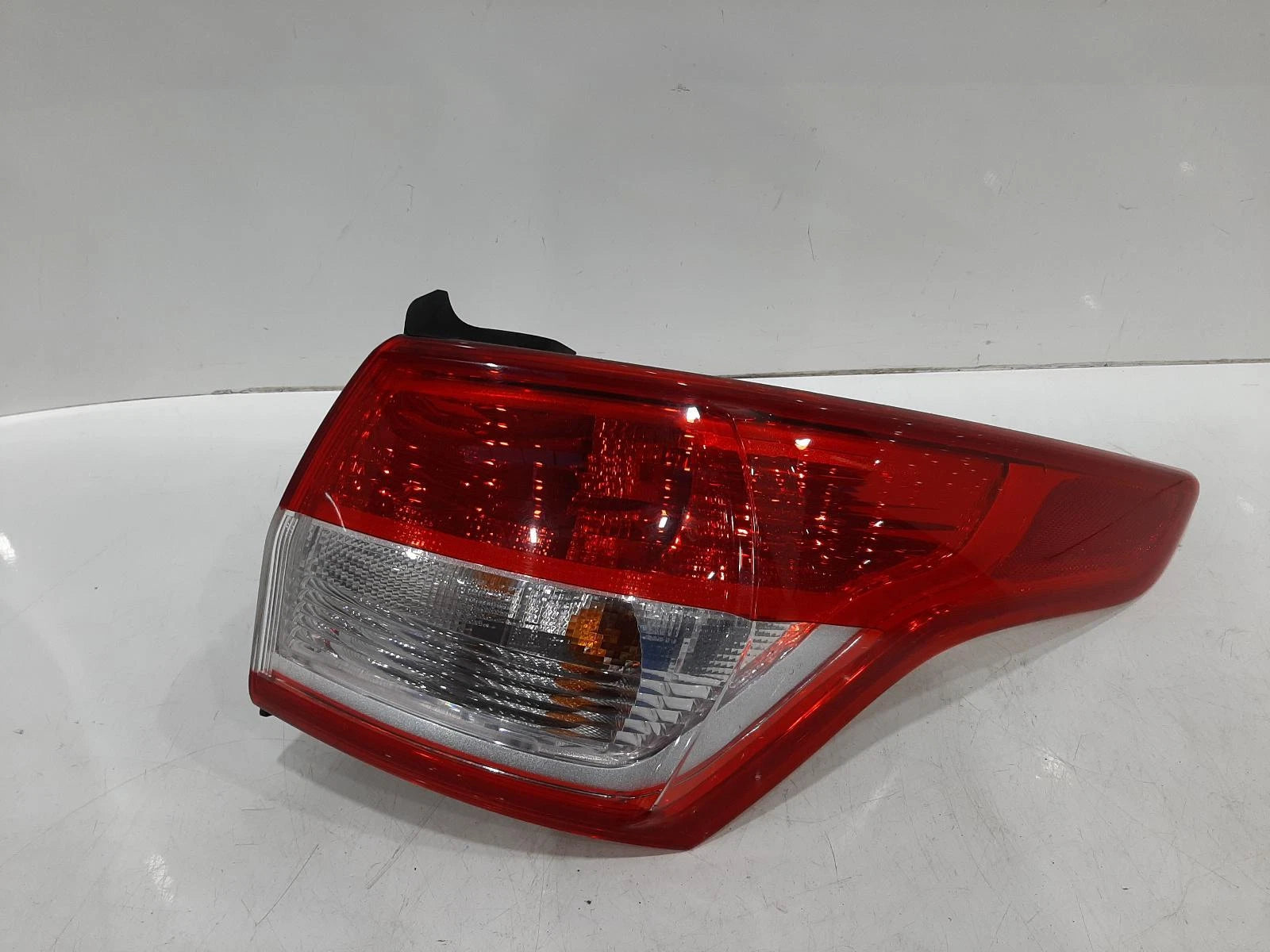 Ford Kuga Mk2 Outer O/S Right Rear Taillight Tail Light 