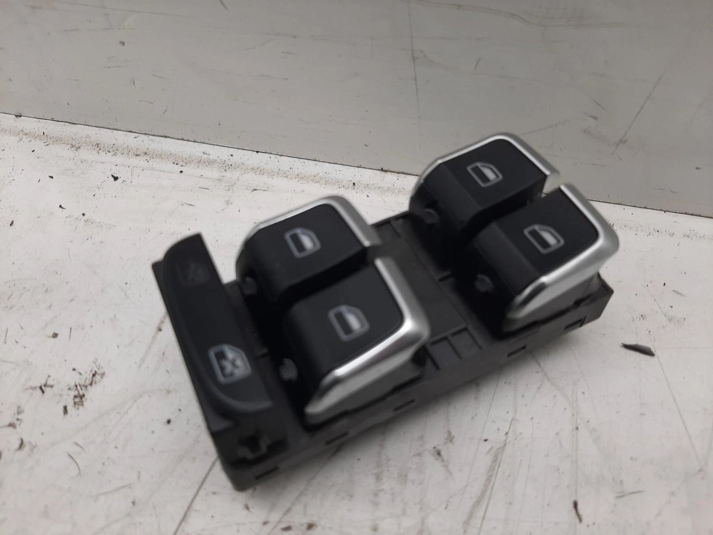 Audi A5 Drivers Window Switches 8K0959851F 