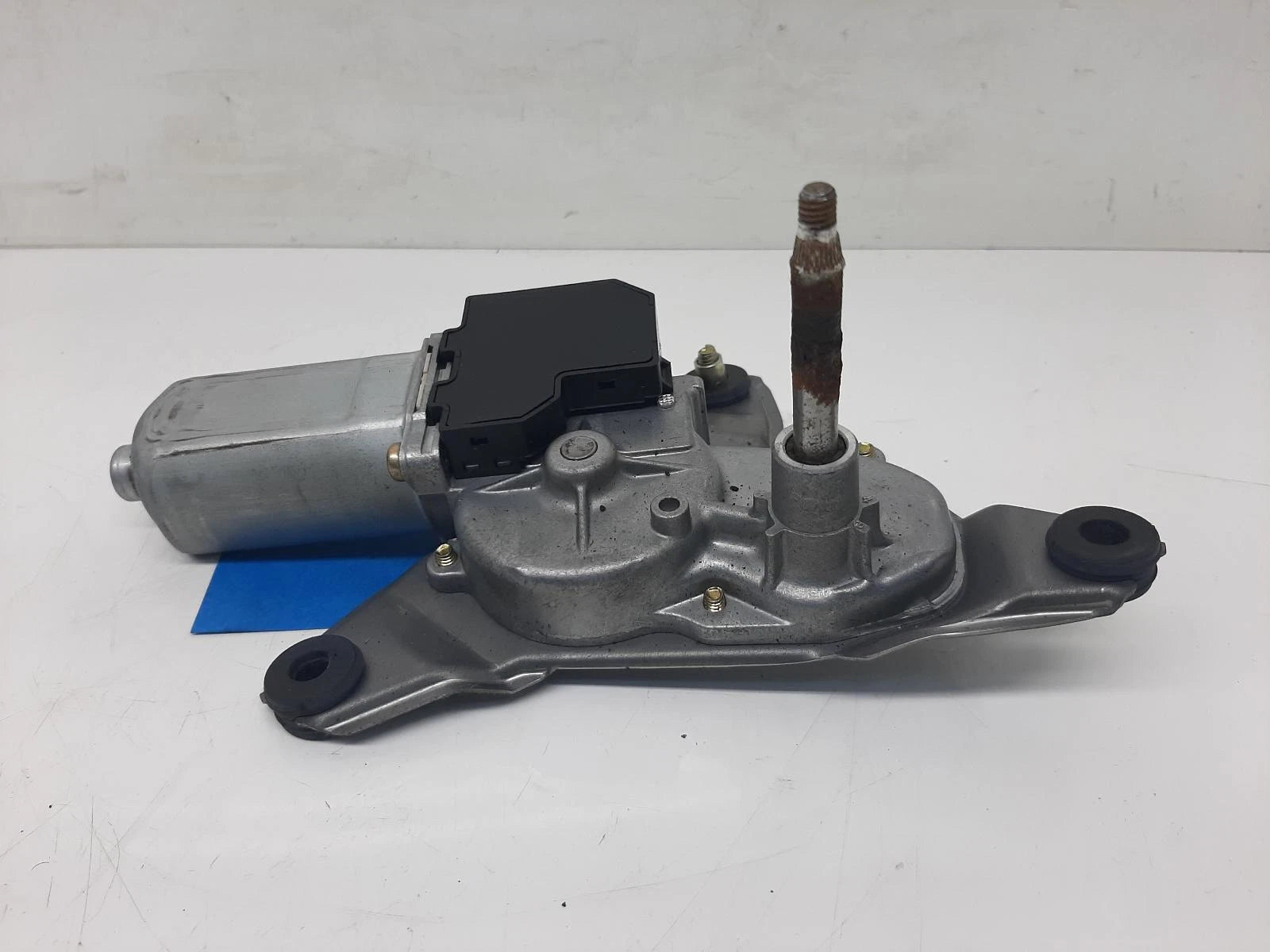 Toyota Noah/Voxy Denso Rear Wiper Motor 8513028070 