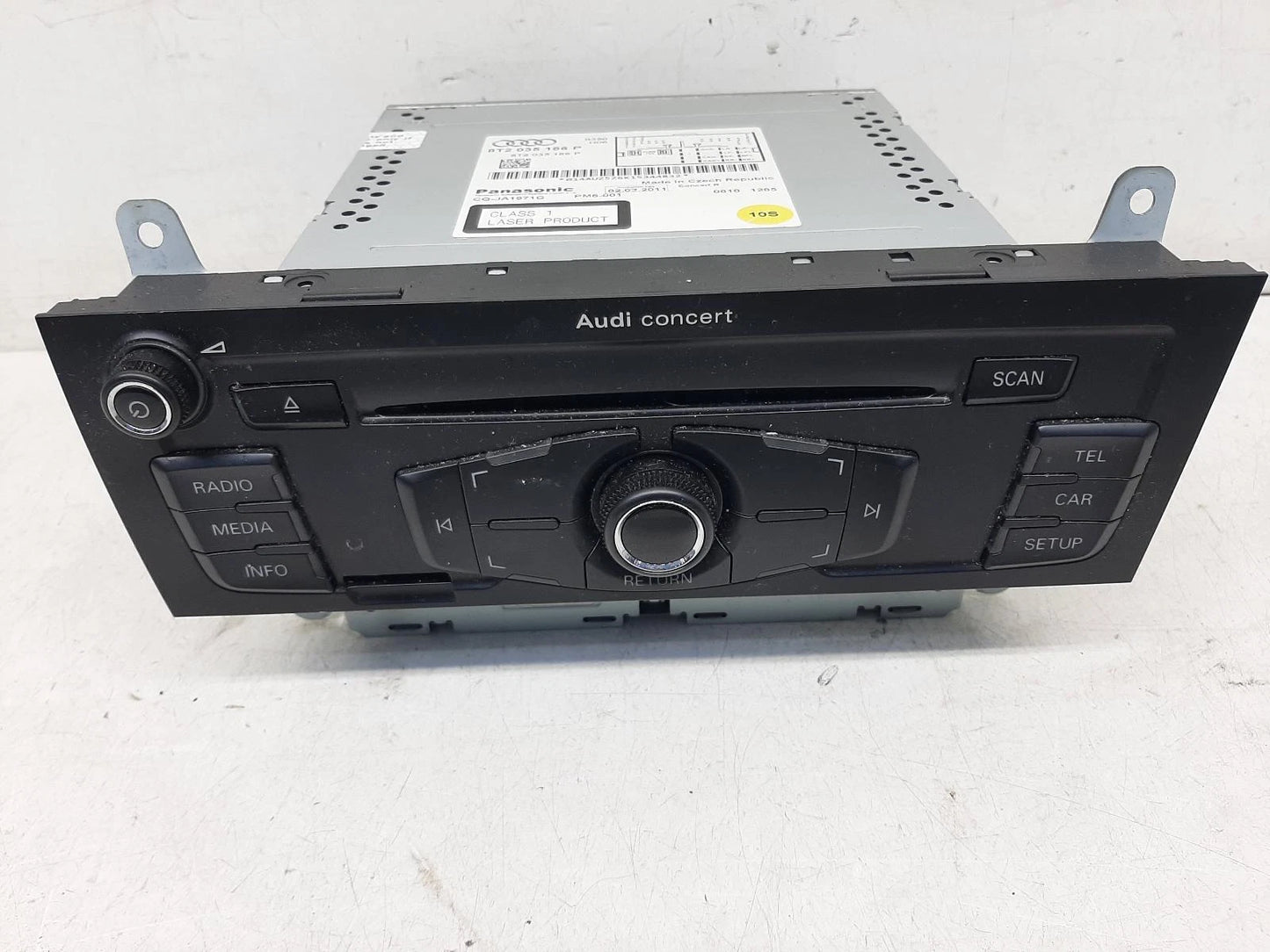 Audi A4 Mk4 (B8) OE Radio/CD/Stereo Head Unit 
