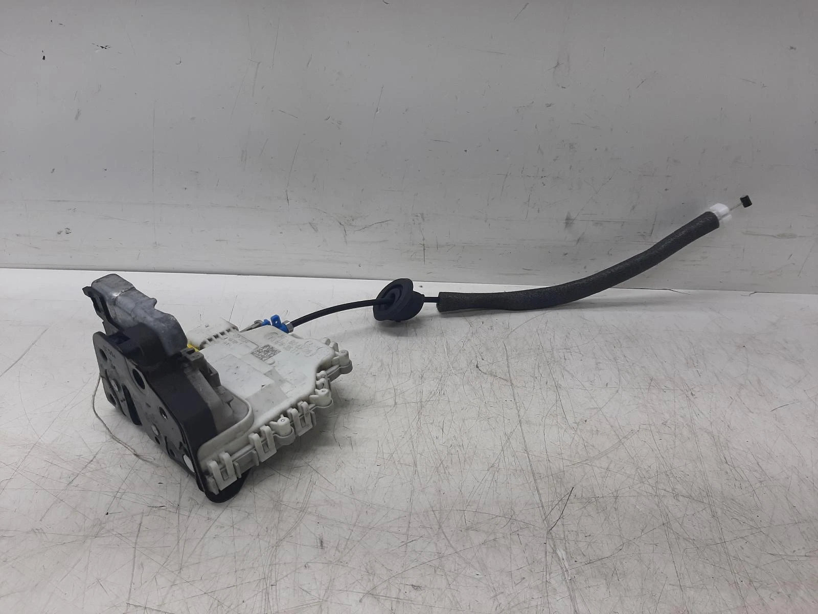Audi A3 Nearside Left Front Door Lock Assembly 8X2837015B 