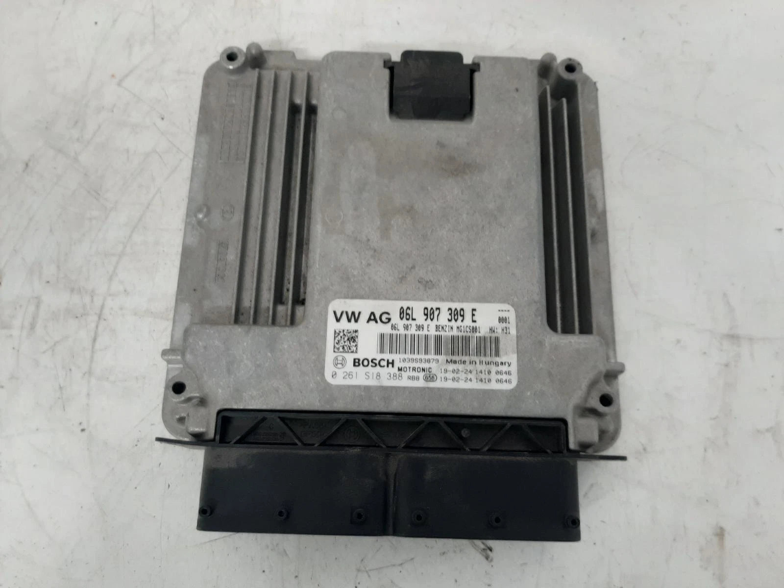 Audi A4 1984Cc Petrol Ecu Engine Control Unit 06L907309E 