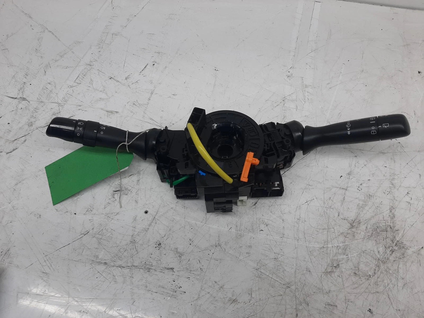 Toyota Aygo Mk2 COMBINATION SWITCH Indicator Lights Wiper Stalks 