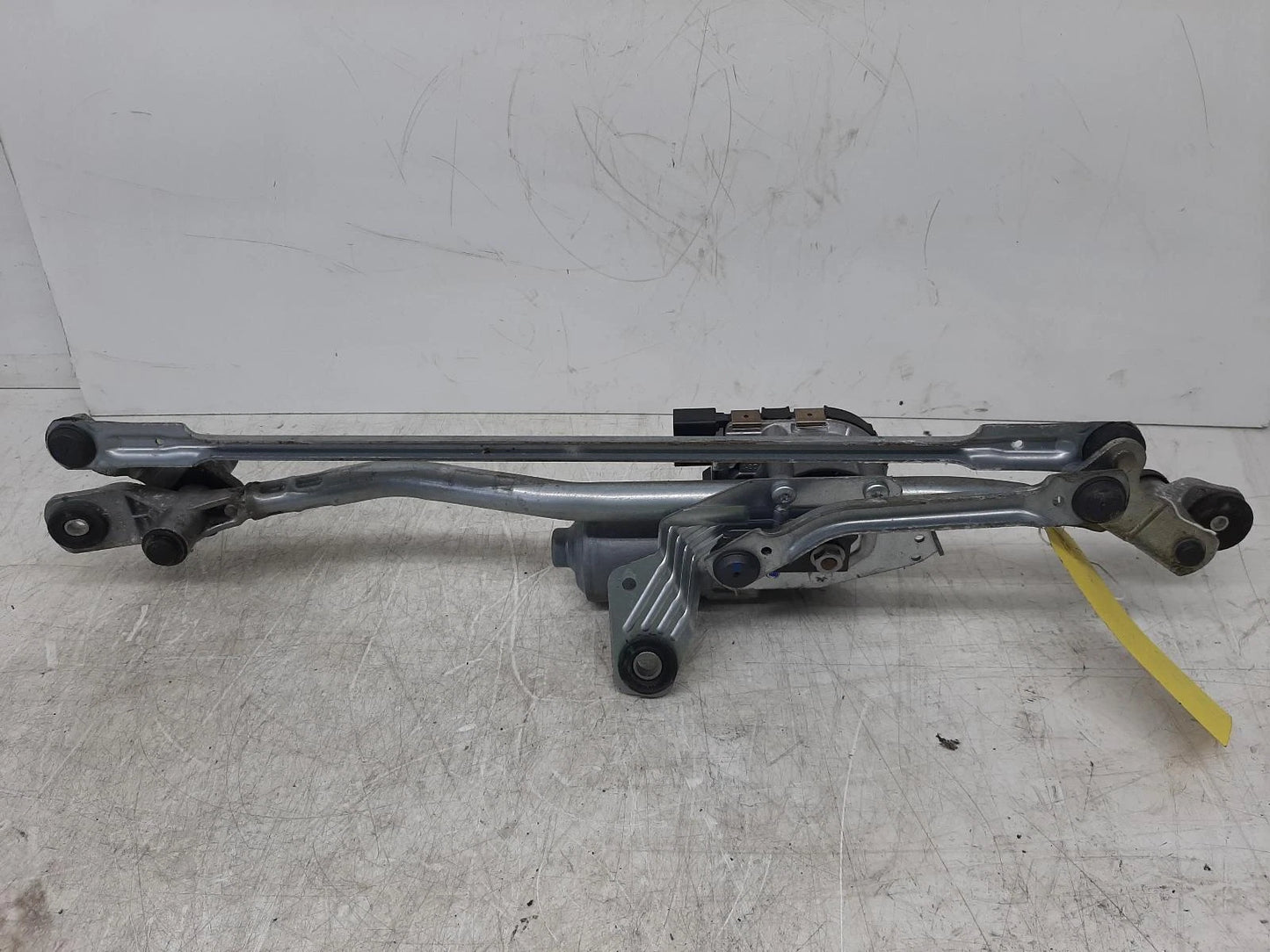 Audi Mk1 AUDI A7 Bosch Front Wiper Motor With Linkage 3397021891 