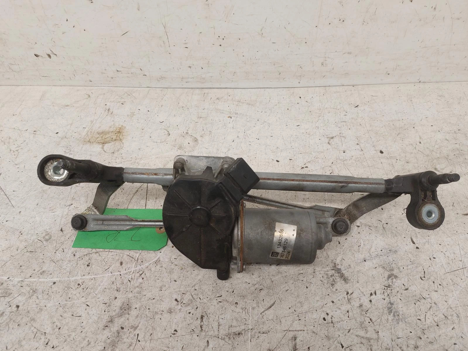 Opel Corsa Front Wiper Motor With Linkage 