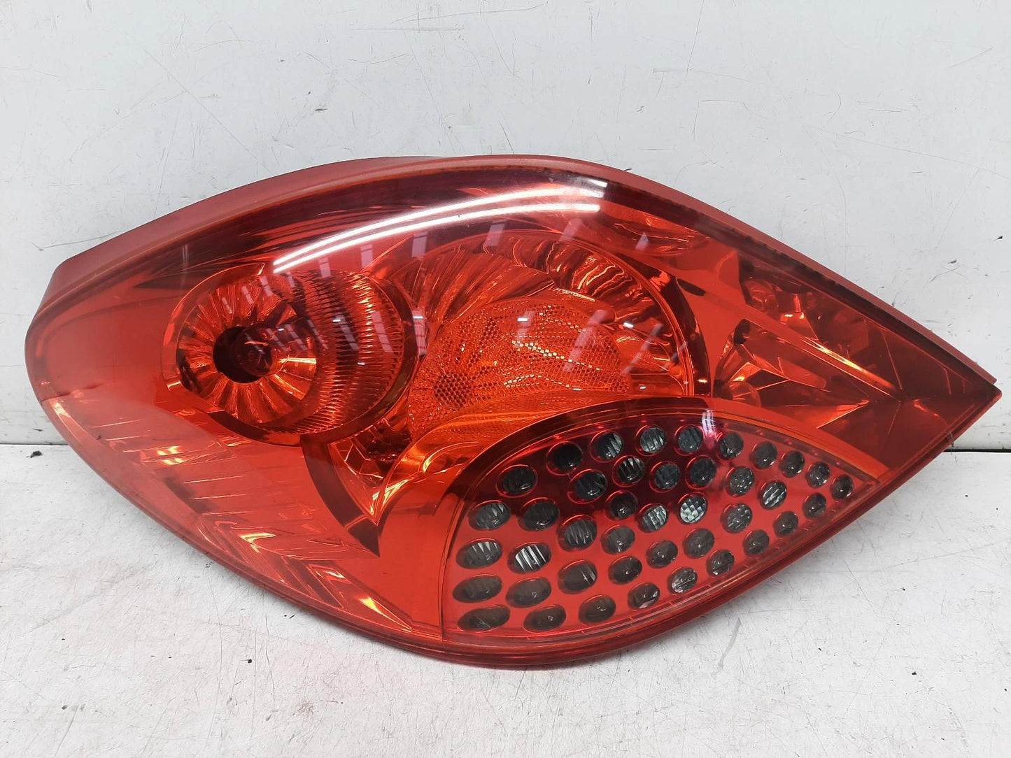 Peugeot 207 Mk1 N/S Passengers Left Rear Taillight Tail Light 